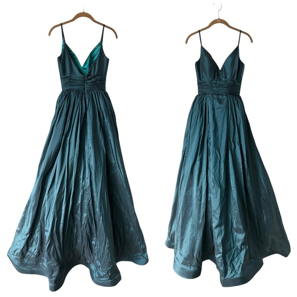 Mac Duggal Women’s Teal Green Ball Gown Prom Dress NWT Size 4 Size Small Formal - Picture 14 of 17